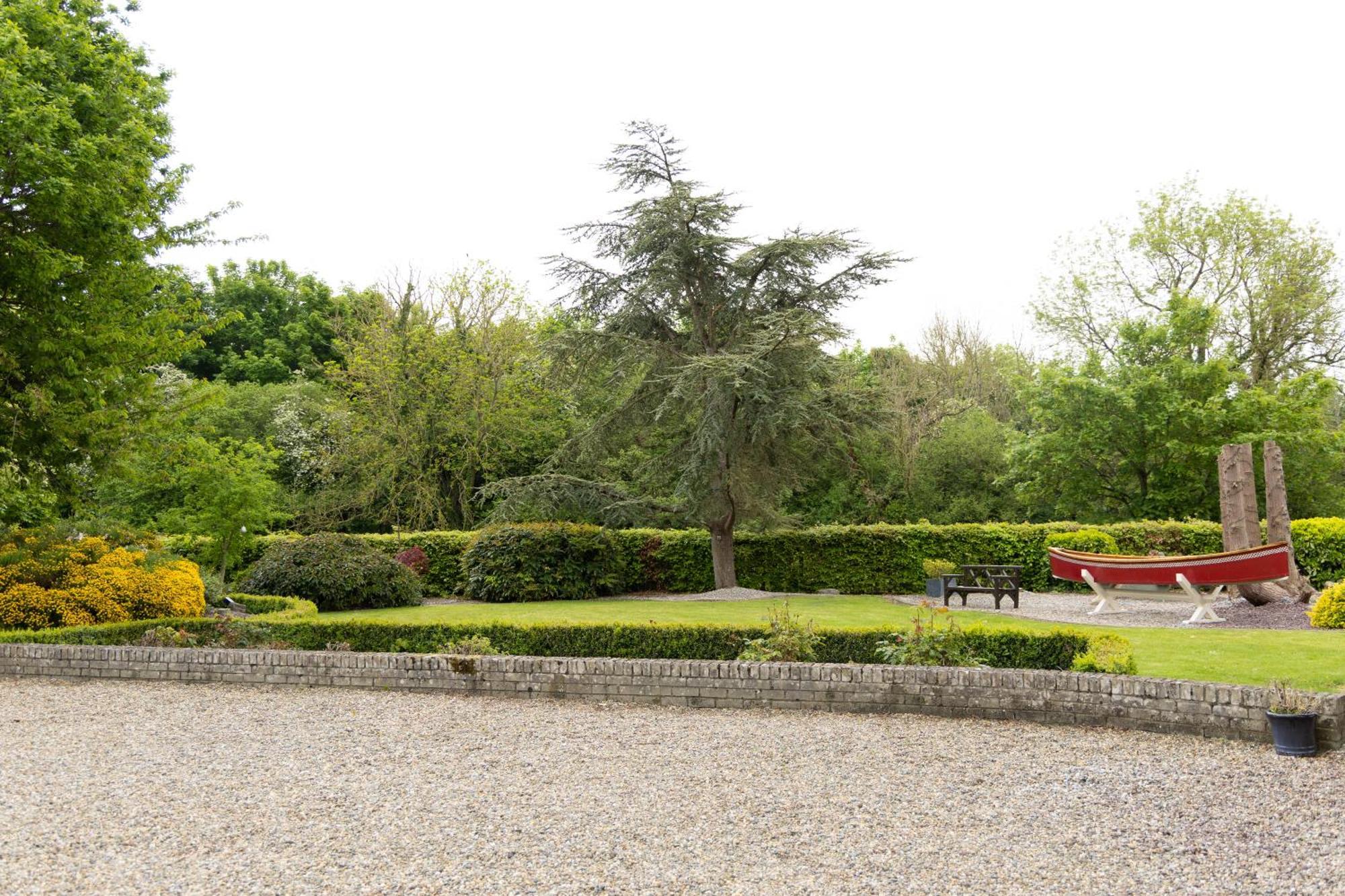 Fitz Of Inch Hotel Stradbally  Buitenkant foto